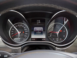 Mercedes-Benz V 300 d 4M Exclusive Edition Lang AMG 34 navigation