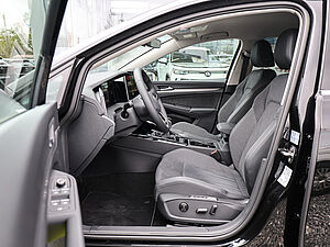Volkswagen Golf VIII Style 1,5 l TSI 10 navigation