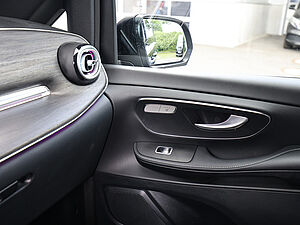 Mercedes-Benz V 300 d AVANTGARDE Extralang 15 navigation