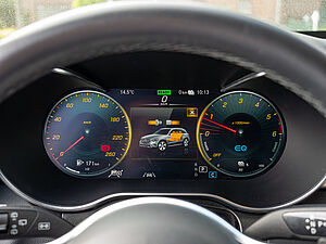 Mercedes-Benz GLC 300 de 4M 16 navigation