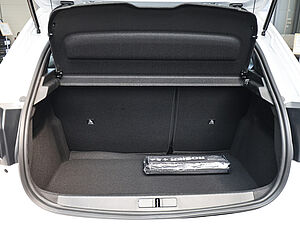Peugeot 208 Neuer Style PureTech 100 29 navigation