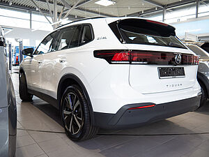 Volkswagen Tiguan Life 1.5 l eTSI DSG 8 navigation