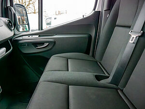 Mercedes-Benz Sprinter 317 CDI Kasten L2H2 17 navigation