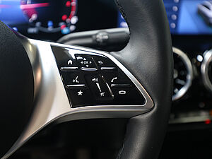Mercedes-Benz B 200 d Progressive Advanced 19 navigation