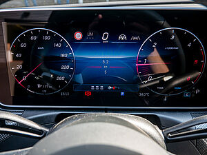 Mercedes-Benz C 220 d T AMG Line 12 navigation