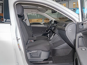 Volkswagen Tiguan Allspace Life 1,5 l TSI 110 kW 150 PS 6-Gang 9 navigation