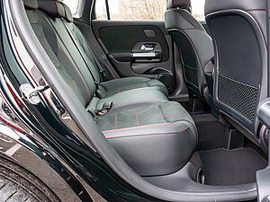 Mercedes-Benz GLA 180 Edition AMG Line 5 navigation