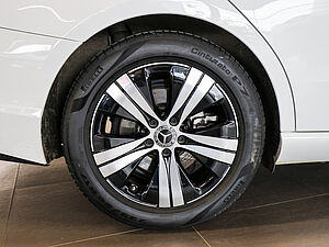 Mercedes-Benz C 180 T Avantgarde Advanced 5 navigation