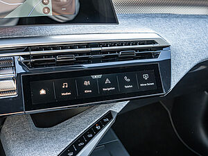 Peugeot 3008 GT HYBRID 136 e-DSC6 11 navigation