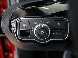 Mercedes-Benz A 220 4M Limo Progressive Advanced 28 navigation