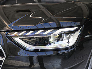 Audi A4 Avant advanced 40 TDI quattro S tronic 32 navigation