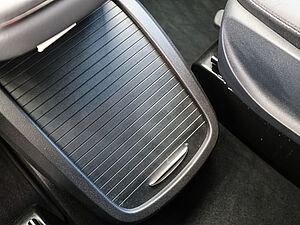 Mercedes-Benz V 300 d AVANTGARDE Extralang 13 navigation