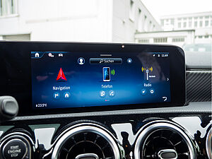 Mercedes-Benz A 180 Progressive Advanced 11 navigation
