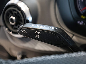 Audi Q2 S line 35 TFSI 29 navigation