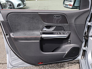 Mercedes-Benz B 220 4M AMG Sport Premium 29 navigation