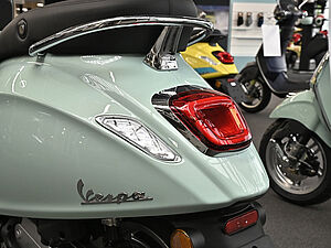 Vespa Primavera 50 E5 10 navigation