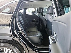Mercedes-Benz GLA 180 Progressive Advanced 4 navigation