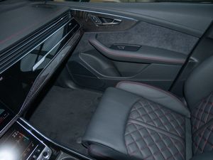 Audi Q7 50 TDI quattro competition plus LASER PANO 18 navigation