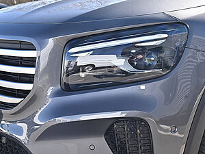 Mercedes-Benz GLB 200 d 29 navigation
