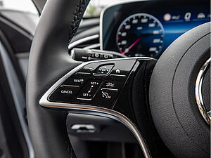 Mercedes-Benz E 200 T Avantgarde Advanced Plus Superscreen 16 navigation