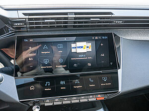 Peugeot 308 SW Allure HYBRID 145 e-DSC6 9 navigation