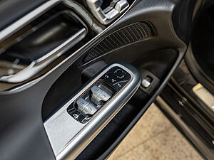 Mercedes-Benz E 200 T Avantgarde Advanced Plus 22 navigation