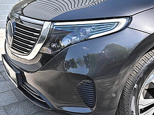 Mercedes-Benz EQC 400 4M 30 navigation