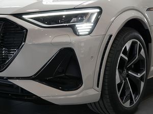 Audi e-tron Sportback s quattro 8 navigation