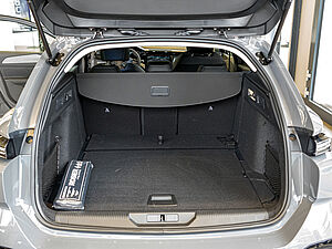Peugeot 308 SW Allure HYBRID 136 e-DSC6 20 navigation