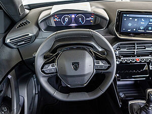 Peugeot 2008 Allure PureTech 100 8 navigation
