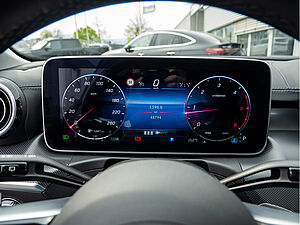 Mercedes-Benz C 200 T d AMG Line 13 navigation