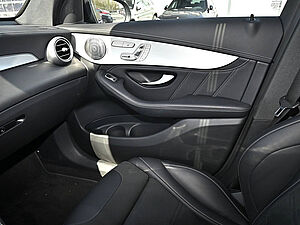 Mercedes-Benz GLC 63 AMG 4M+ Coupé 15 navigation