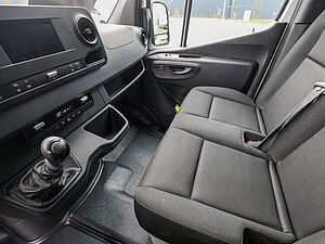 Mercedes-Benz Sprinter 317 CDI KA L3H2 15 navigation
