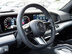 Mercedes-Benz GLE 450 4M AMG Line 28 navigation