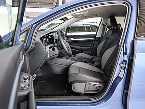 Volkswagen Golf VIII Goal 2,0 l TDI DSG 11 navigation