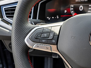 Volkswagen Polo GTI 2,0 l TSI DSG 15 navigation
