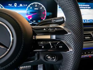 Mercedes-Benz GLE 450 d 4M Coupé AMG Line AHK Abstandstemp. 17 navigation