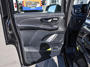 Mercedes-Benz V 300 d AVANTGARDE Extralang 29 navigation