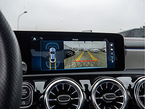 Mercedes-Benz CLA 220 d Coupé AMG Sport Advanced Plus 11 navigation