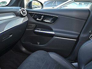 Mercedes-Benz GLC 200 d 4M AMG Line 13 navigation