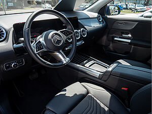 Mercedes-Benz EQA 350 4M Progressive Advanced 8 navigation