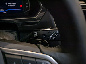 Volkswagen Tiguan MOVE 1.5 TSI DSG 19 navigation