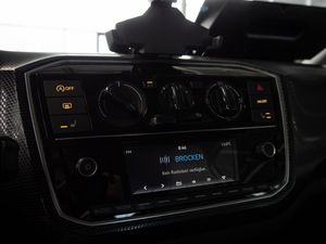 Volkswagen up! Basis DAB Klima SHZ Bluetooth 14 navigation