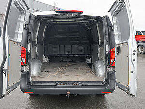 Mercedes-Benz Vito Kasten 114 Cdi lang 27 navigation