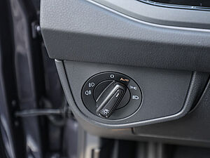 Volkswagen Taigo R-Line 1,5 l TSI 28 navigation