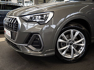 Audi Q3 35 TDI S line 34 navigation