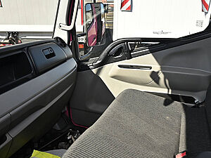 Mitsubishi Fuso Canter FUSO 7C18 Kipper 14 navigation