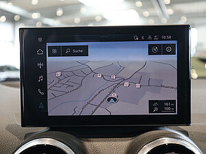Audi Q2 S line 35 TFSI 11 navigation