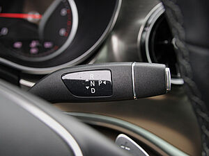 Mercedes-Benz V 300 d EXCLUSIVE EDITION Lang 22 navigation