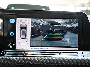 Volkswagen Golf VIII Variant R-Line 1,5 l eTSI DSG 18 navigation